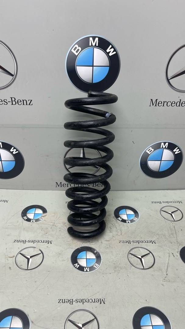 пружина передняя BMW X5 E70 2010, 6779968 - фото №1