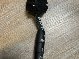 переключатель подрулевой (стрекоза) Land Rover Range Rover 3 поколение [2-й рестайлинг] 2012, 4.4 л., 448DT, дизель, АКПП, внедорожник 5 дв., 8H4217A553AA