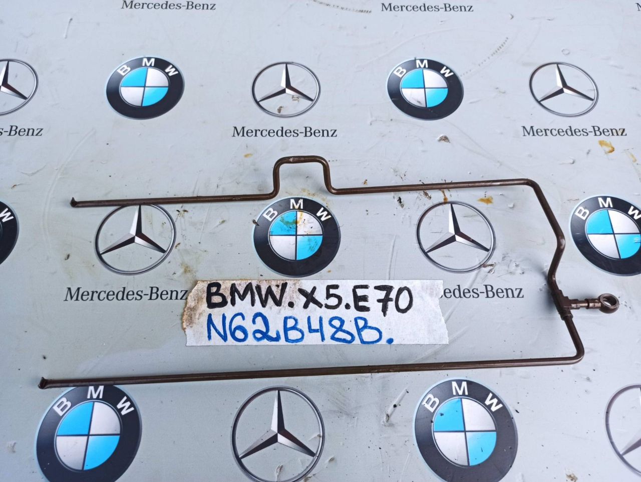 масляная трубка BMW X5 E70 2009, 4.8 л., бензин - фото №1