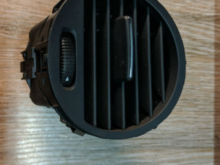 дефлектор обдува салона Mercedes-Benz CLS-Класс C219 2007, 3.0 л., OM 642.920, дизель, АКПП, купе, 2198300254, A2198300254