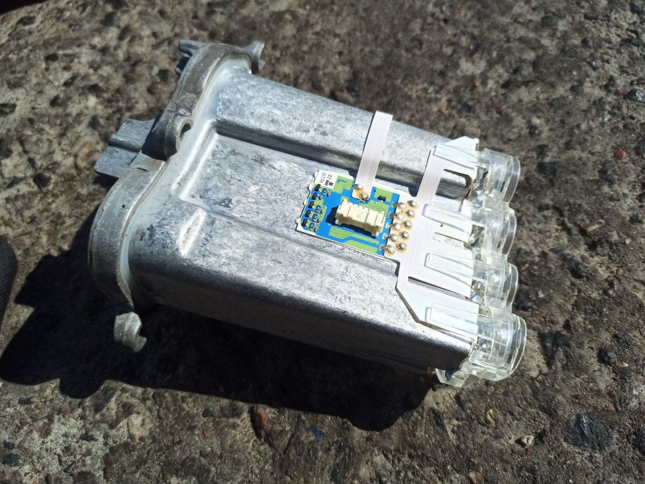 модуль LED левой BMW 7 серия F01/F02 2009 - фото №1