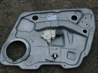 стеклоподъемник передний правый Mercedes-Benz M-Класс W164 2006, 3.0 л., OM 642.940, дизель, АКПП, внедорожник 5 дв., A1647601834