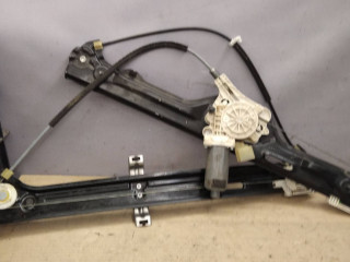 стеклоподъемник электрический задний правый BMW X5 E70 2007, 7137030