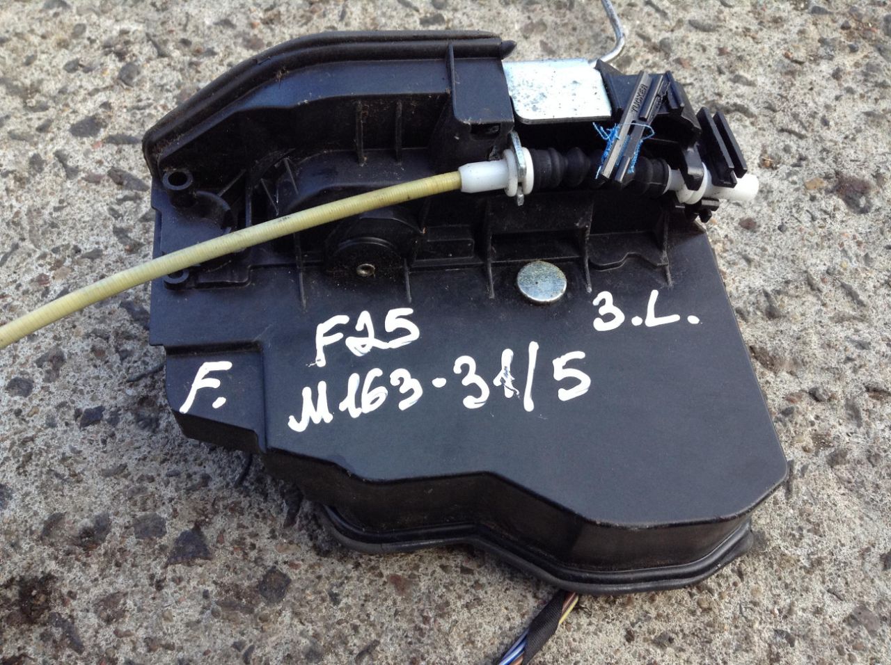 замок двери задней левой BMW X3 F25 2013, 2.0 л., N47 D20 C, дизель, АКПП, белый, внедорожник 5 дв., 7276673, 7318417 - фото №1