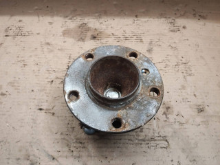 ступица передняя BMW 7 серия F01/F02 2011, 4.4 л., N63 B44 A, бензин, АКПП, черный, 6775771