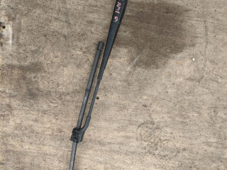 щеткодержатель (поводок стеклоочистителя, дворник) BMW X5 E70 2007, 4.8 л., N62 B48 A, бензин, АКПП, 7153736, 61617153736