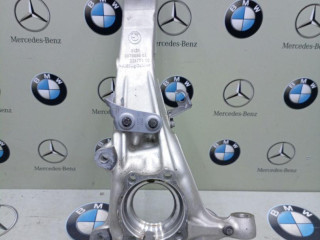 кулак поворотный правый BMW 2024, 3.0 л., бензин, 475, 6876656