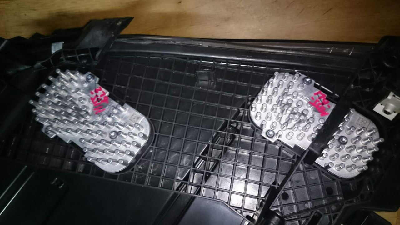 модуль светодиодной подсветки BMW X5 F15 2018, 3.0 л., N57 D30 C, дизель, АКПП, белый, внедорожник 5 дв., 7263051 - фото №1