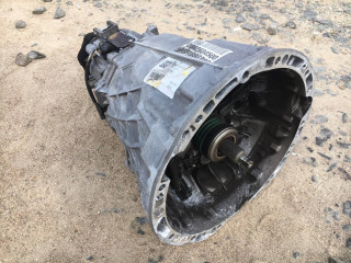 КПП механическая (МКПП) Mercedes-Benz E-Класс W212 [рестайлинг] 2014, 2.0 л., 2042604500, A0065421918