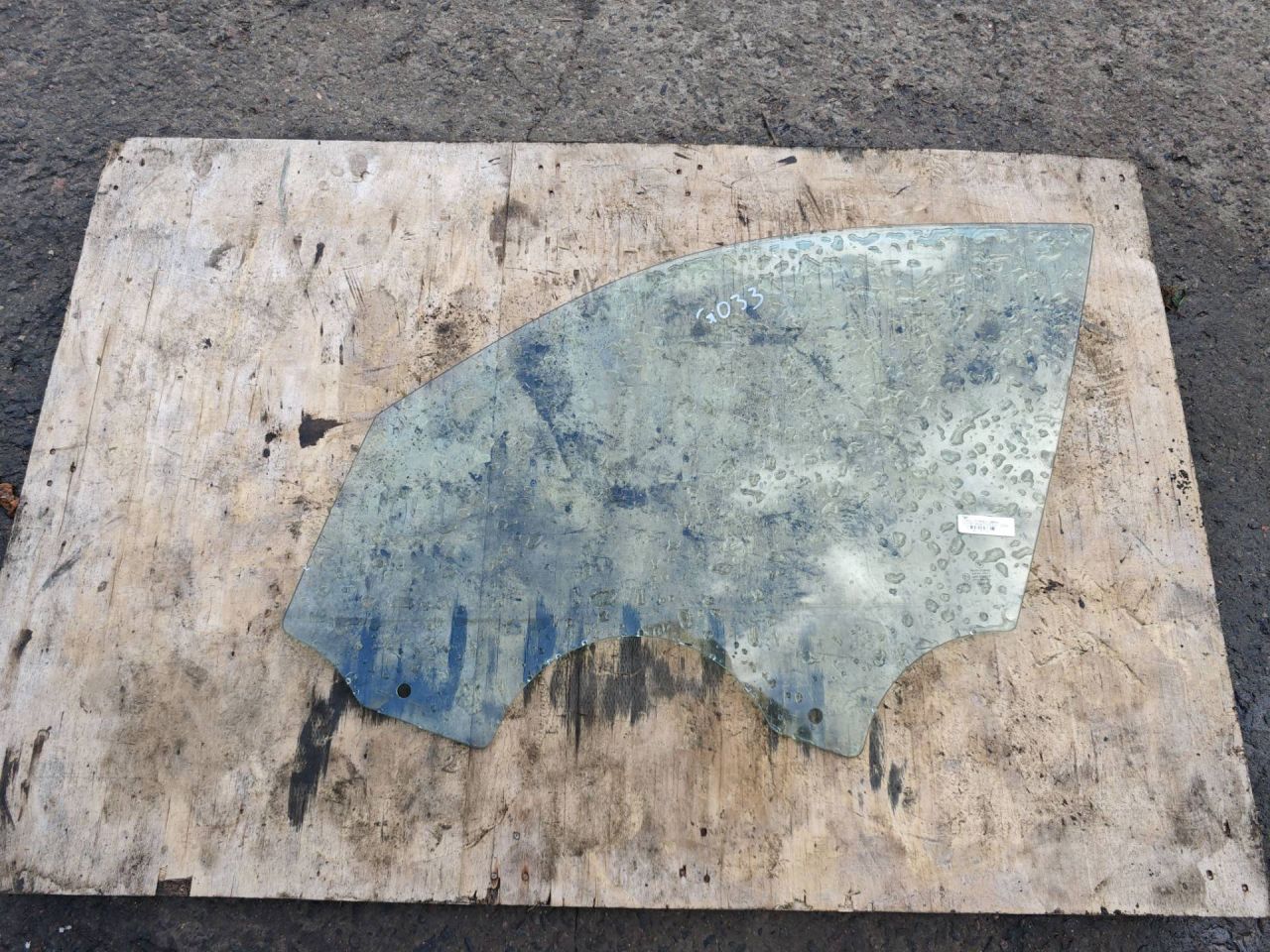 стекло двери передней левой BMW X3 F25 2014, 2.8 л., бензин - фото №1