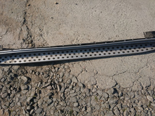 накладка на порог Mercedes-Benz GL-Класс X164 2007, 3.0 л., OM 642.940, дизель, АКПП, серебристый, внедорожник 5 дв.