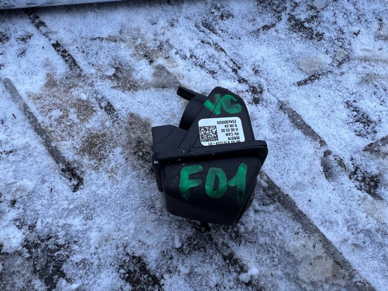 камера заднего вида BMW 7 серия F01/F02 2009, 4.4 л., N63 B44 A, бензин, 9191224 - фото №1