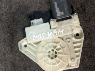 моторчик стеклоподъемника передний правый Mercedes-Benz C-Класс W205/S205/C205 2015, 2.0 л., M 274.920, бензин, АКПП, седан, правый руль, 2059060113, A2059060113