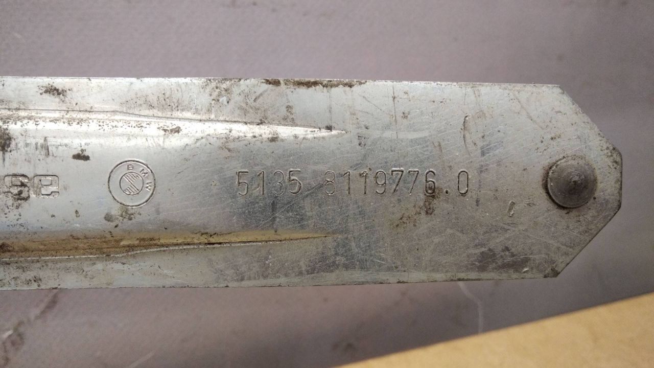 стеклоподъемник задний правый BMW 3 серия E36 1996, универсал, 8119776 - фото №1