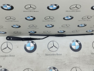 щеткодержатель (поводок стеклоочистителя, дворник) BMW X1 F48 2018, 2.0 л., бензин, АКПП, 7360506