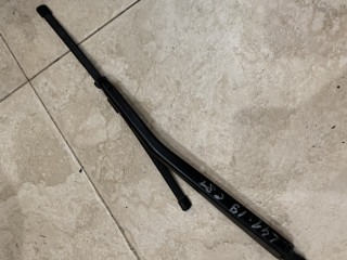 щеткодержатель задний BMW 2008, 2.0 л., N47 D20 A, дизель, АКПП, хетчбэк 5 дв., 7138507