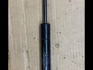 амортизатор капота Mercedes-Benz S-Класс W221 2009, 8800329