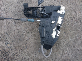 замок двери передней правой Mercedes-Benz S-Класс W221 [рестайлинг] 2012, 3.0 л., OM 642.862, дизель, АКПП, серебристый, седан, A2217206035