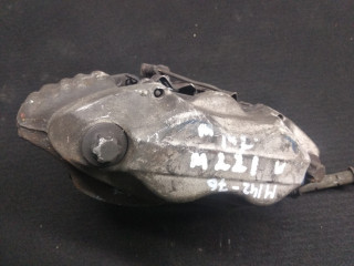 суппорт передний правый Mercedes-Benz S-Класс W221 [рестайлинг] 2012, 3.0 л., OM 642.862, дизель, АКПП, серебристый, седан