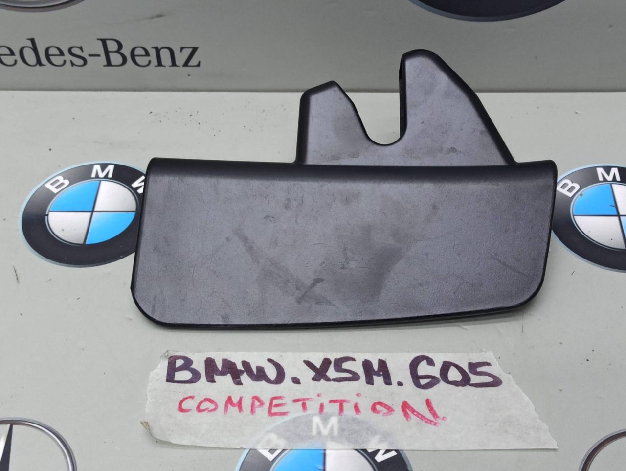 пластик BMW X5 M F95 2021, 4.4 л., бензин, полный привод, 7438178 - фото №1