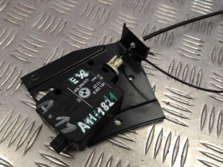 активатор замка крышки топливного бака BMW 7 серия E38 [рестайлинг] 2000, 2.8 л., бензин, АКПП, седан, 8352168