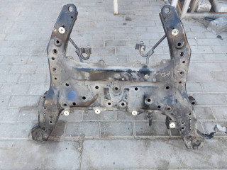 балка подвески передняя (подрамник) BMW X1 F48 2017, 1.8 л., дизель, АКПП, 475, полный привод, 6872729