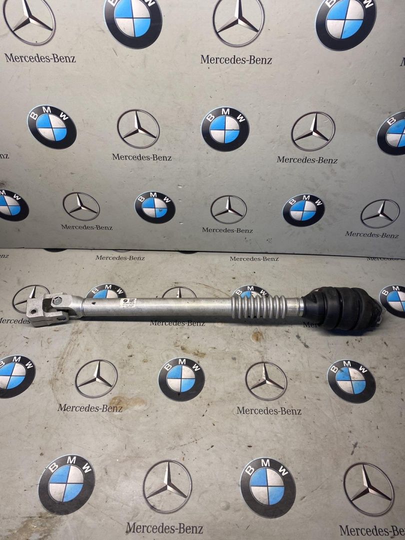 рулевой карданчик BMW 2024, 6887185 - фото №1