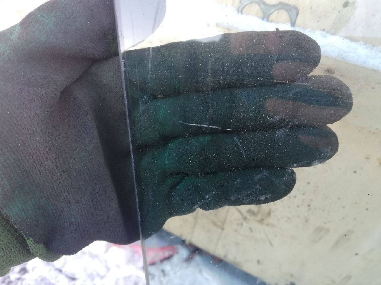 стекло двери передней правой Mercedes-Benz M-Класс W166 2012, 2.1 л., OM 651.960, дизель, АКПП, мокрый асфальт, внедорожник 5 дв., 43R-001074 - фото №1