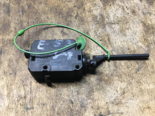 активатор замка крышки топливного бака BMW X5 E53 2001, 4.6 л., бензин, АКПП, внедорожник 5 дв., 8355056, 8353013