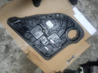 стеклоподъемник задний правый Mercedes-Benz M-Класс W166 2015, 3.0 л., OM 642.826, дизель, АКПП, cthsq, внедорожник 5 дв., A2049062401