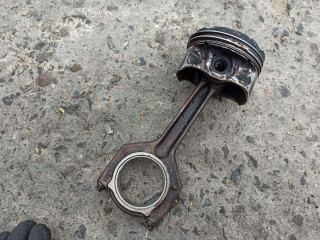 поршень BMW X3 F25 2012, 2.8 л., бензин, 0841W