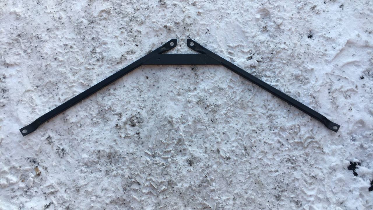 распорка стоек BMW 2013, 3.0 л., дизель, АКПП, универсал, 7378711 - фото №1