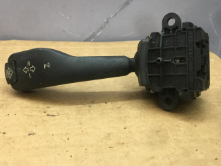 переключатель поворотов BMW 5 серия E39 [рестайлинг] 2002, 2.5 л., бензин, АКПП, седан, 8363668