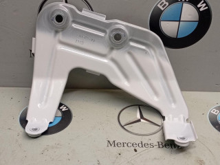 Крепления ( кронштейн ) крыла BMW 2023, a300, 7424677
