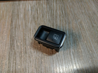 кнопка стеклоподъемника двери передней правой Mercedes-Benz C-Класс W204/S204/C204 [рестайлинг] 2011, 2.1 л., OM 651.913, дизель, АКПП, универсал, A2049055502