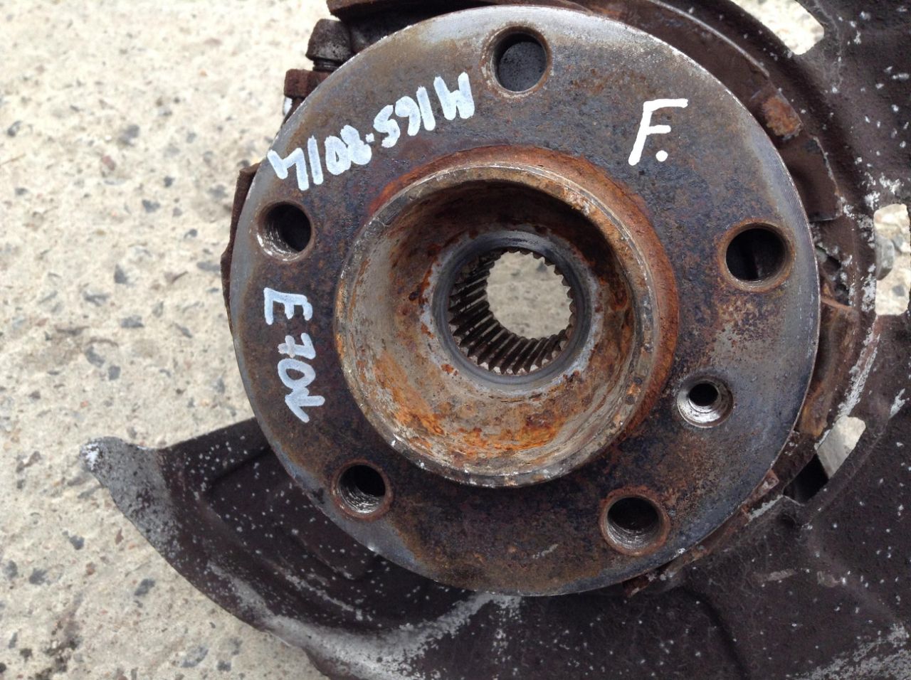 ступица задняя правая BMW X5 E70 2007, 3.0 л., дизель, АКПП, внедорожник 5 дв. - фото №1