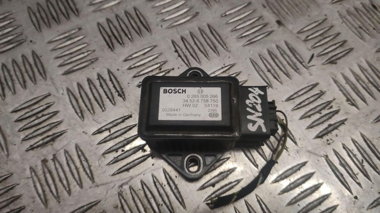 датчик ускорения BMW 5 серия E60/E61 2005, 2.2 л., бензин, МКПП, седан, 6758750 - фото №1