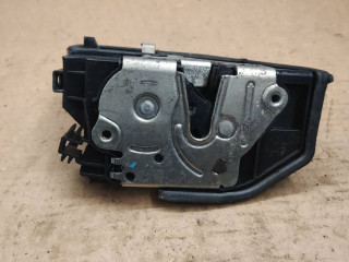 замок двери передней правой BMW 5 серия E60/E61 2007, 7167072