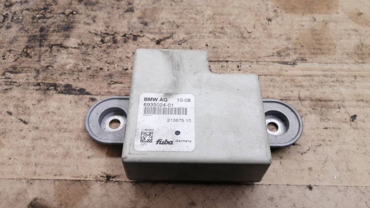 антенна BMW 5 серия E60/E61 2006, 6935024 - фото №1