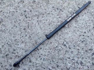 амортизатор крышки багажника (3-5 двери) BMW X5 E53 [рестайлинг] 2005, 3.0 л., дизель, АКПП, внедорожник 5 дв.