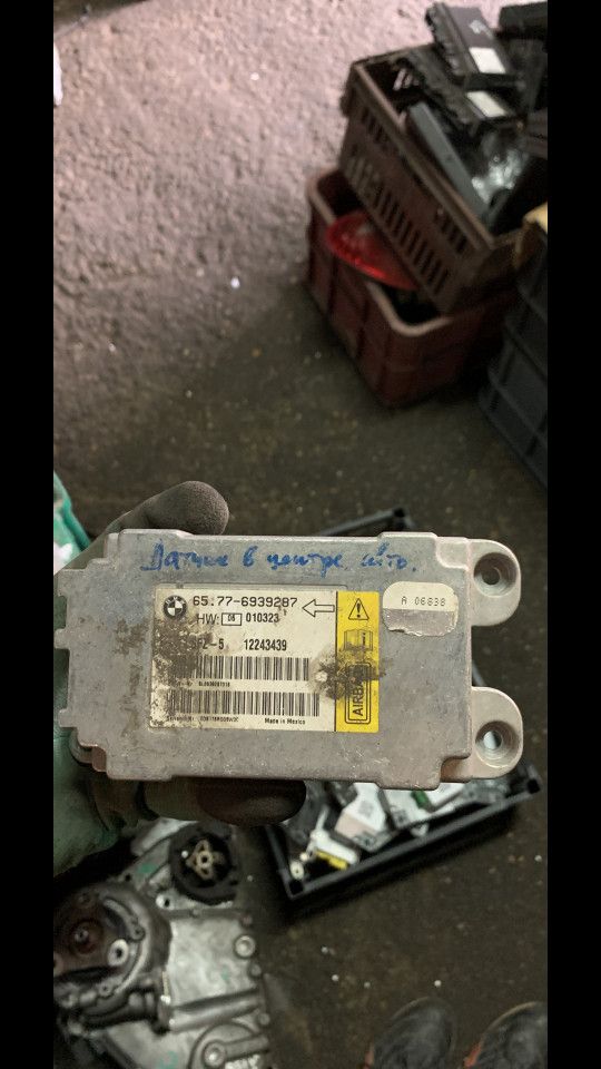 блок AirBag BMW 5 серия E60/E61 2005, 65.77-6939287, 6939287 - фото №1