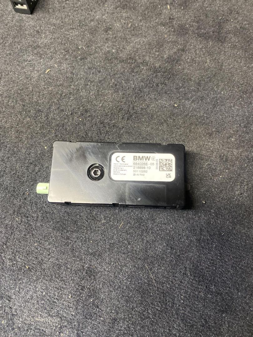 усилитель антенны BMW 2024, 2.0 л., бензин, 6840268 - фото №1