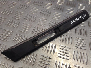 молдинг переднего левого крыла BMW 7 серия E38 [рестайлинг] 1999, 4.0 л., бензин, АКПП, седан, 8165219