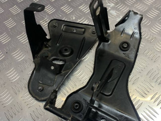 кронштейн гидроусилителя Mercedes-Benz M-Класс W166 2012, 2.1 л., OM 651.960, дизель, АКПП, мокрый асфальт, внедорожник 5 дв., A0024216A, A1644600335