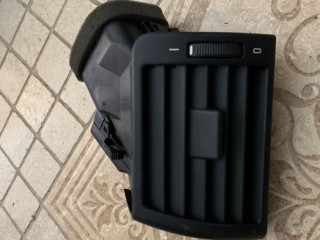 дефлектор обдува салона BMW 3 серия E46 2002, 3.0 л., бензин, АКПП, купе, 8361897