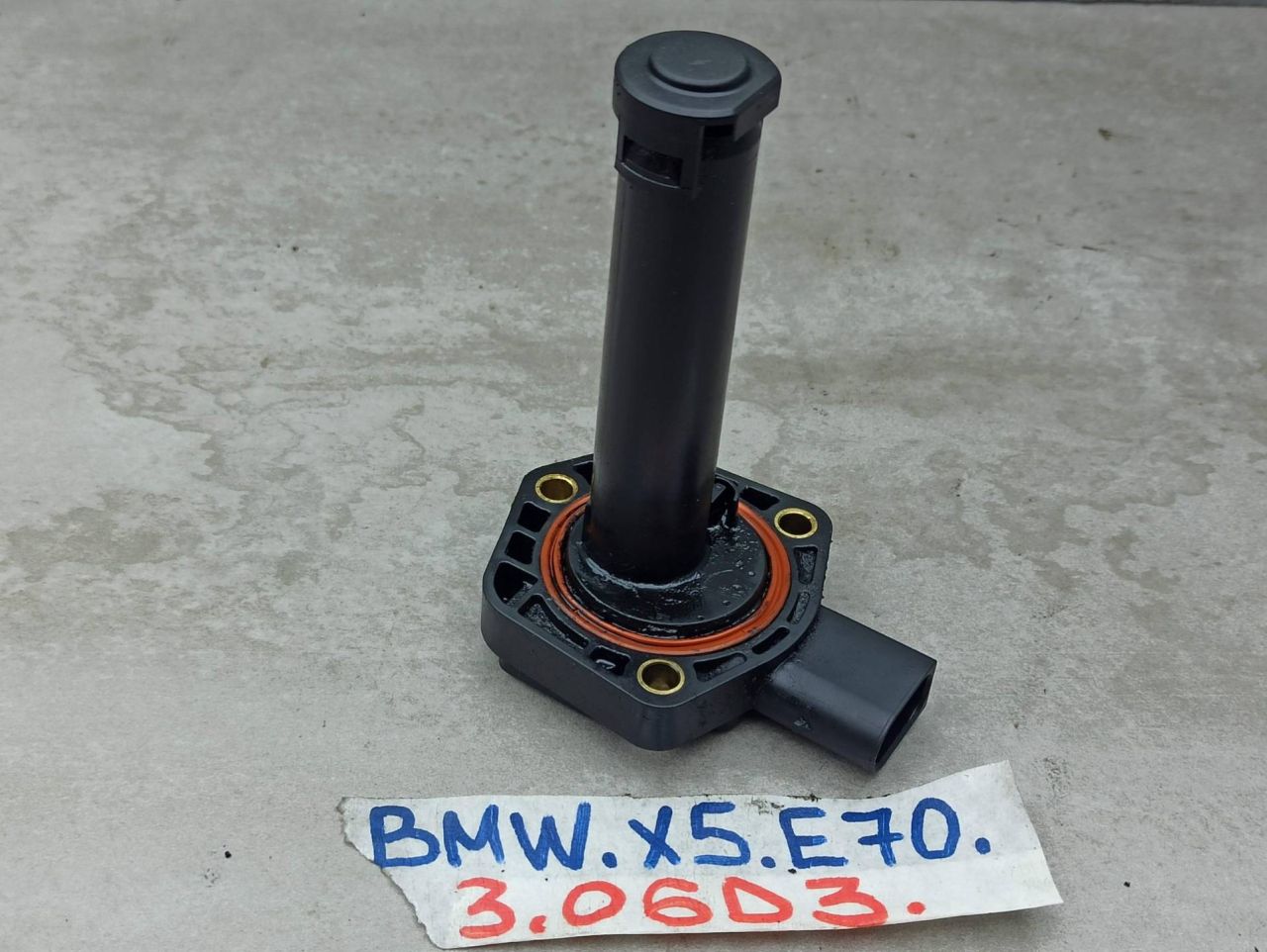 датчик уровня масла BMW X5 E70 2009, 3.0 л., дизель, 7567723 - фото №1