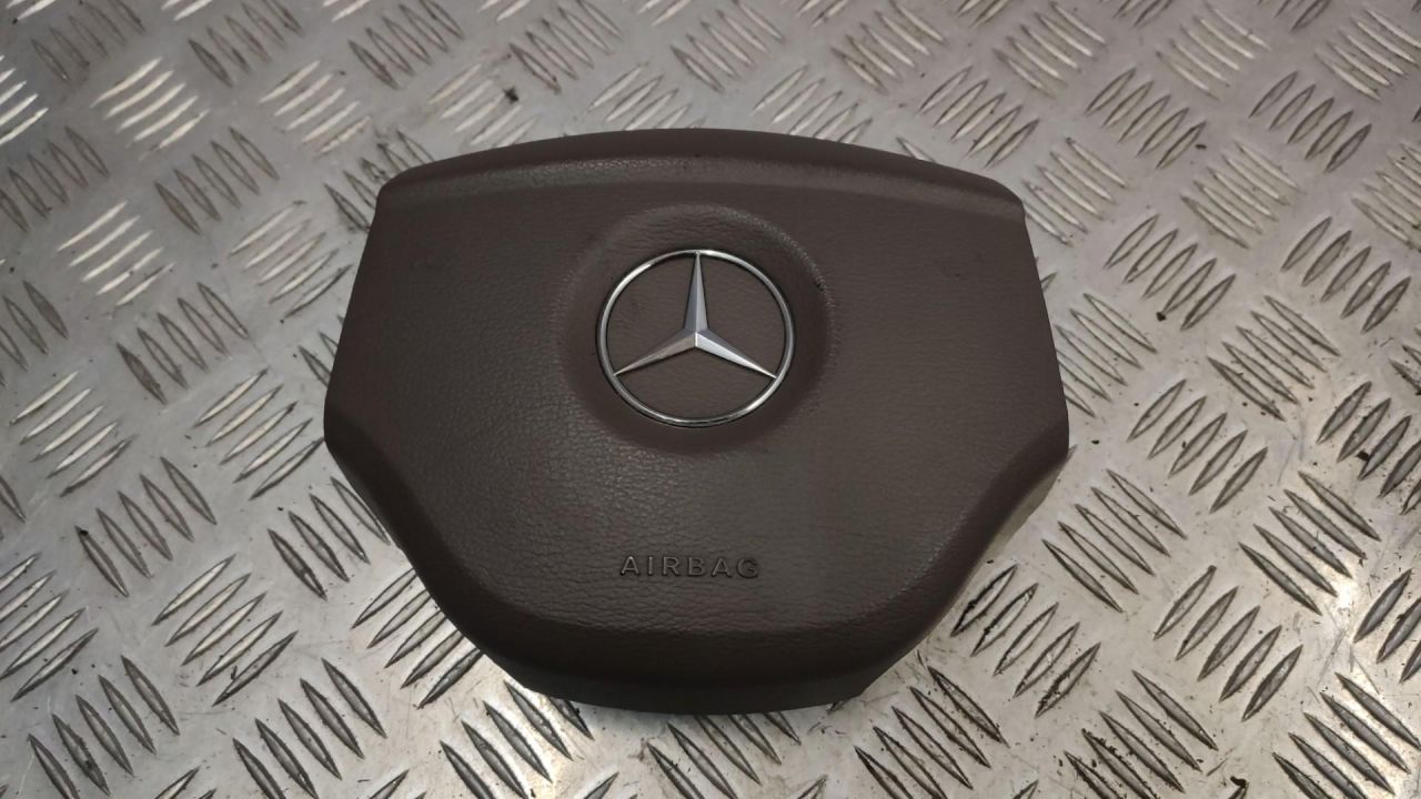 подушка безопасности водителя Mercedes-Benz M-Класс W164 2007, 3.0 л., OM 642.940, дизель, 1644600098 - фото №1