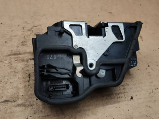 замок двери задней левой BMW X5 E70 2009, 7167075