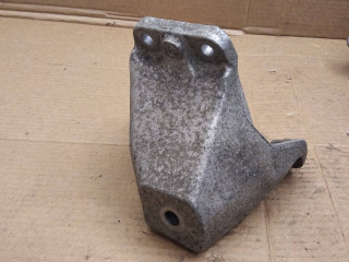 кронштейн двигателя BMW 2016, 2.0 л., дизель, АКПП, седан, 6795958, 6781212