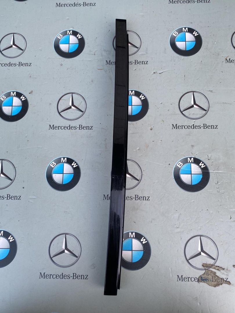 молдинг двери задней правой BMW 2023, 2.0 л., бензин, 416, 7416536 - фото №1